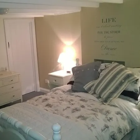 Troy House-3